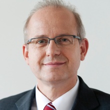 Dieses Bild zeigt Prof. Dr.-Ing. Norbert Frühauf